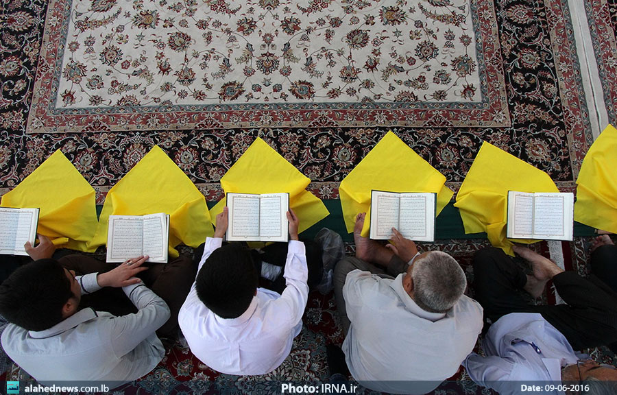 أمسية قرآنية لنخبة من القراء الدوليين في المرقد الرضوي.
